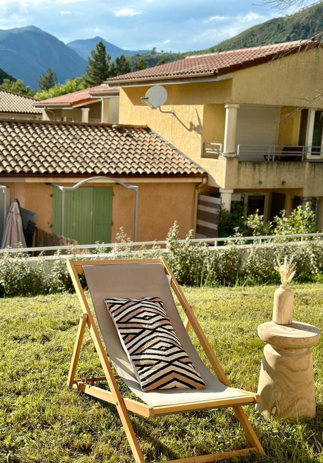 Hotel Le Refuge Des Sources Digne-les-Bains Dış mekan fotoğraf